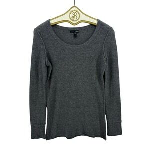 AQUA Cashmere Sweater Women's MEDIUM Gray Long Sleeve Scoop Neck Winter